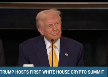Криптосаммит: Трамп утвердит закон о стейблкоинах и остановит банковскую дискриминацию криптовалют