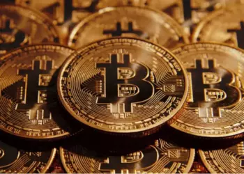 Аналитики QCP Capital назвали критически важный уровень цены биткоина