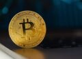 Биткоин может достичь дна в конце 2026 года на уровне $42 000–$44 000
