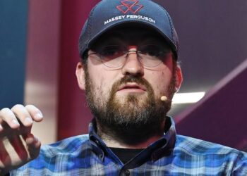 Основатель Cardano рассказал о распределении 1096 биткоинов