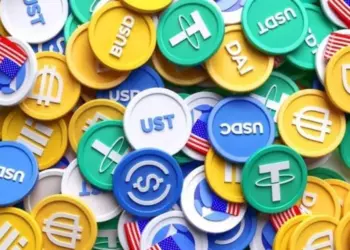 Revolut планирует открыть в США банк и торговать стейблкоинами